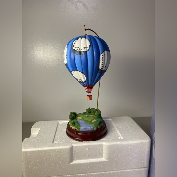 SkyBound Hot Air Balloon Decor “Hole in One” - Picture 3 of 9